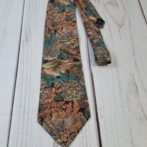 3 FOR 12 SALE Hunt Club Fall Foliage Tie